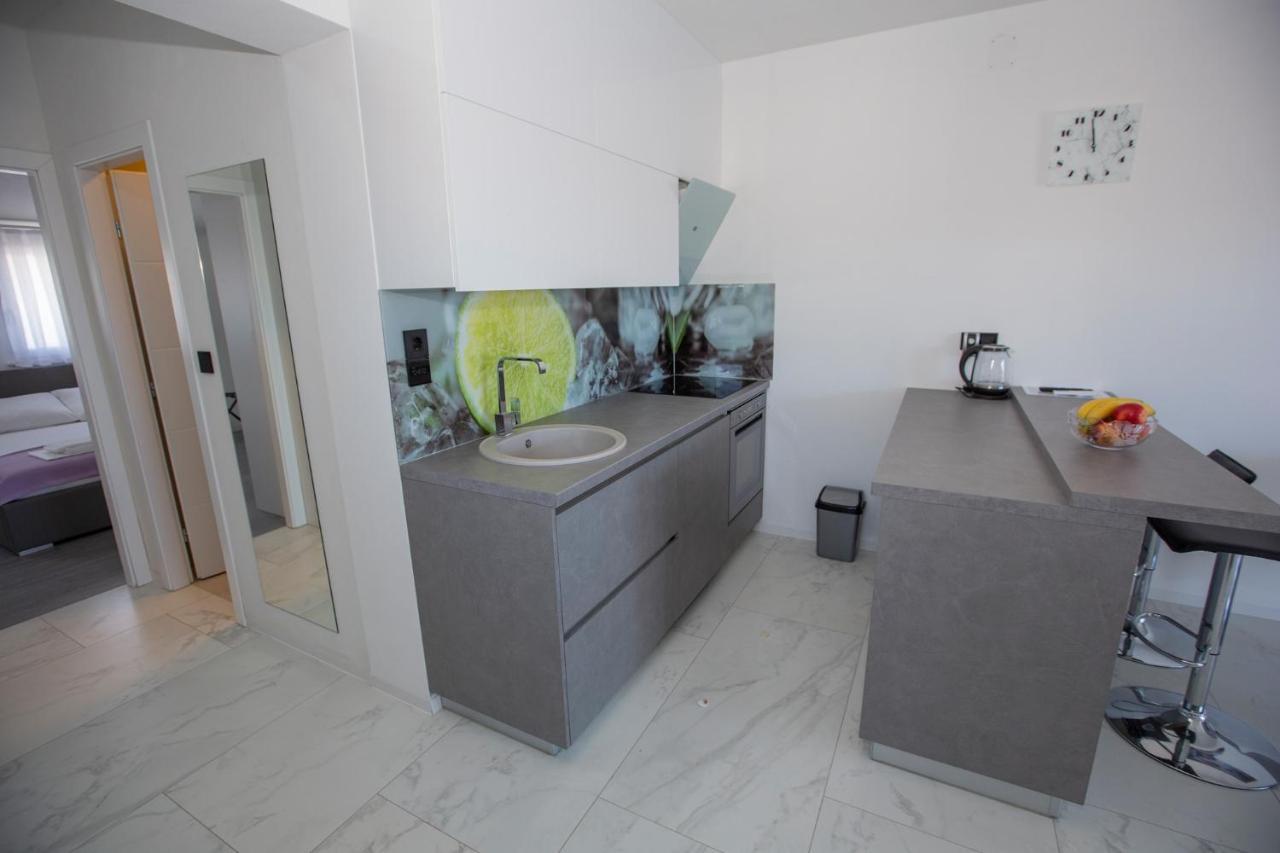 Mayana Apartment Cesarica Exterior photo